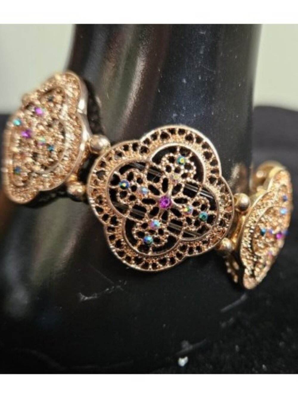 AVON Goldtone with Colored Rhinestones Stretch Bracelet